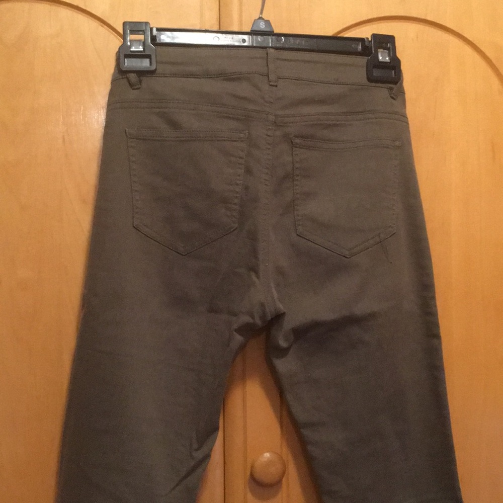 Pants - Picture 4 of 5